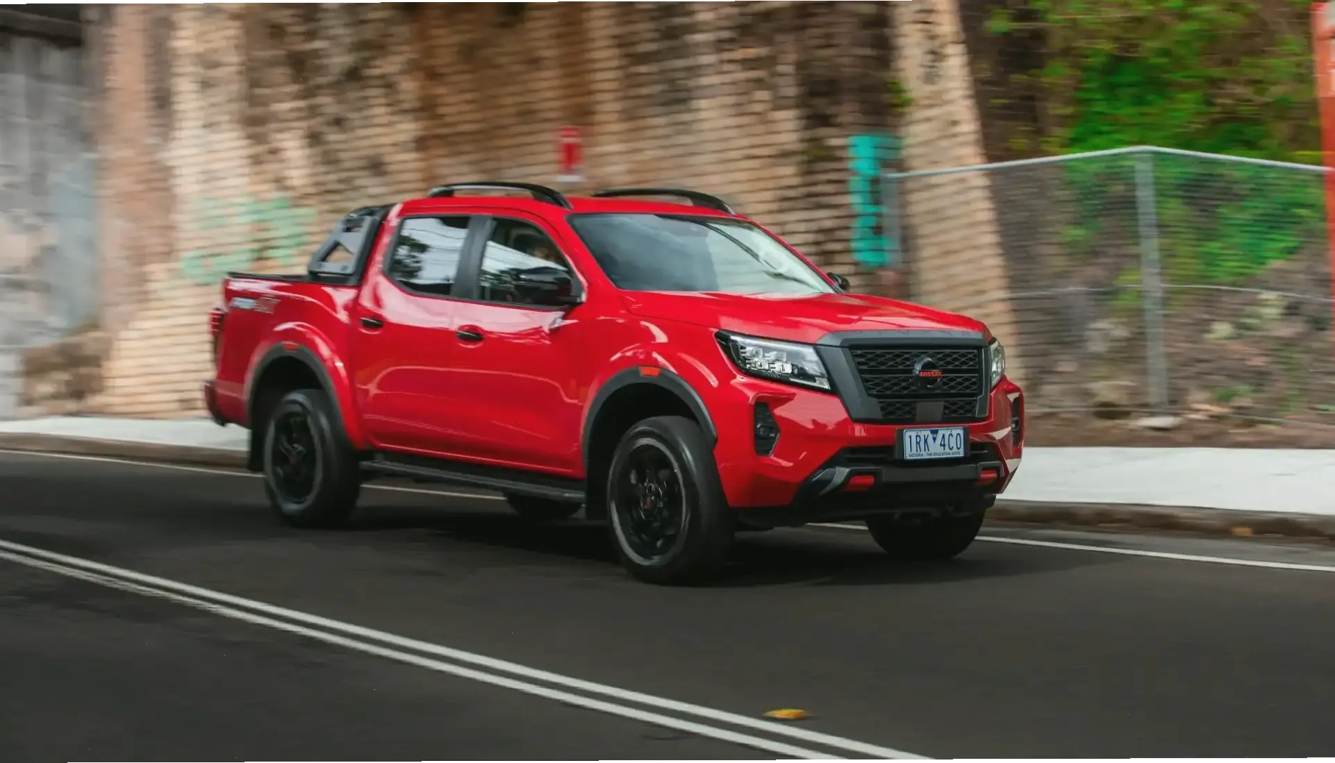 Nissan Navara Urban Vehicle: Linh hoạt trong thành phố, mạnh mẽ cho mọi nhu cầu hàng ngày.