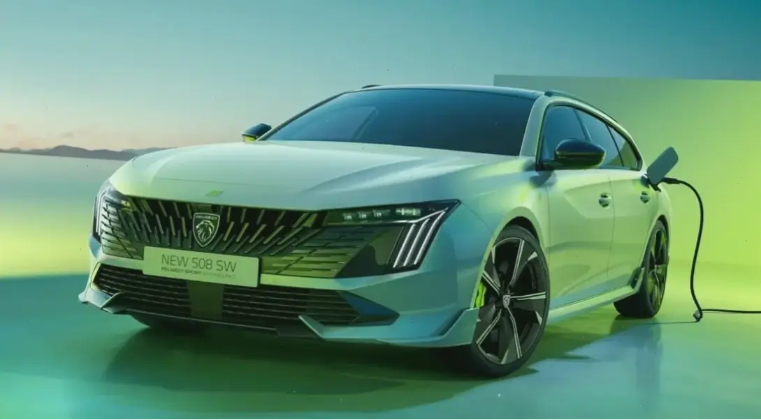 Peugeot 508 Eco Car: Lựa chọn xanh, tiết kiệm nhiên liệu mà vẫn giữ phong cách và hiệu suất ấn tượng.