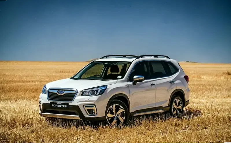 Subaru Forester Off-Road SUV sẵn sàng phiêu lưu, với khả năng vượt địa hình mạnh mẽ và bền bỉ đáng tin cậy.