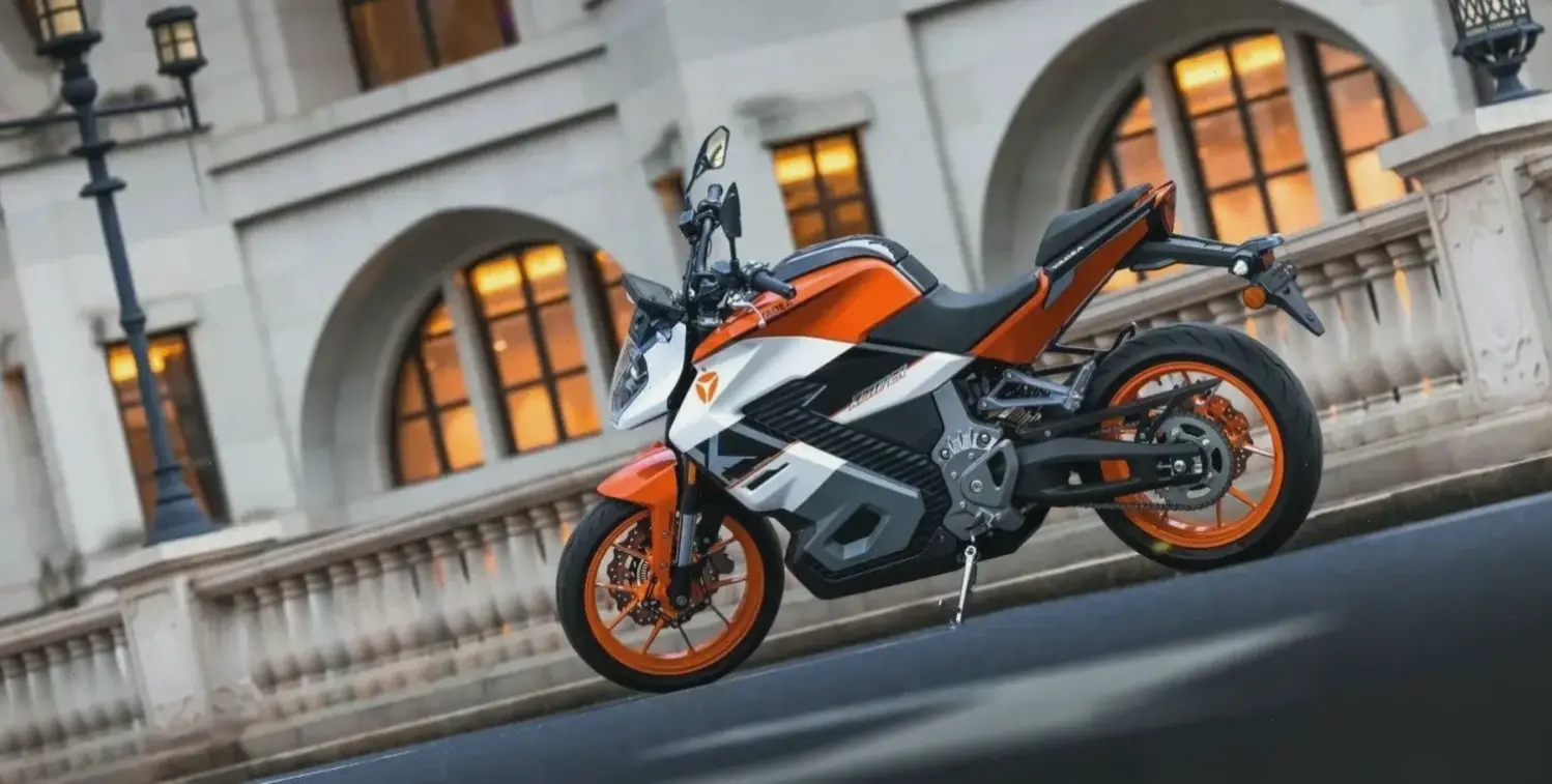 Trải nghiệm Yadea Buye Motorcycle, sự kết hợp hoàn hảo giữa sức mạnh và tiện lợi cho hành trình hàng ngày.