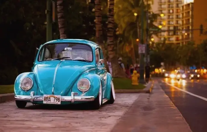 Volkswagen Beetle Urban Vehicle lý tưởng cho thành phố với sự linh hoạt, tiện nghi và phong cách.