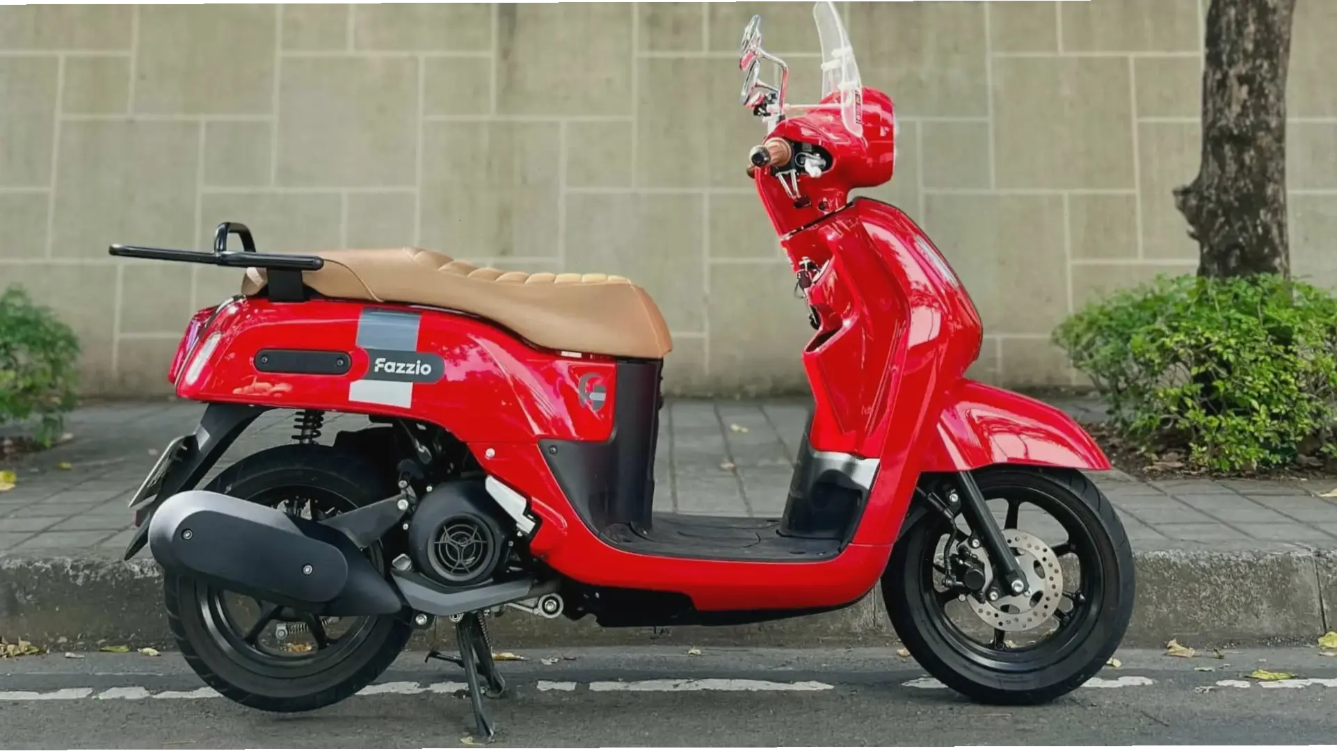 Yamaha Fazzio 2023 Model với công nghệ tiên tiến và phong cách mới mẻ, nâng tầm trải nghiệm lái xe.