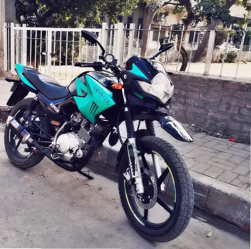 Yamaha YBR 125 Sport Bike dành cho đam mê tốc độ, mang lại niềm vui lái xe thể thao đỉnh cao!