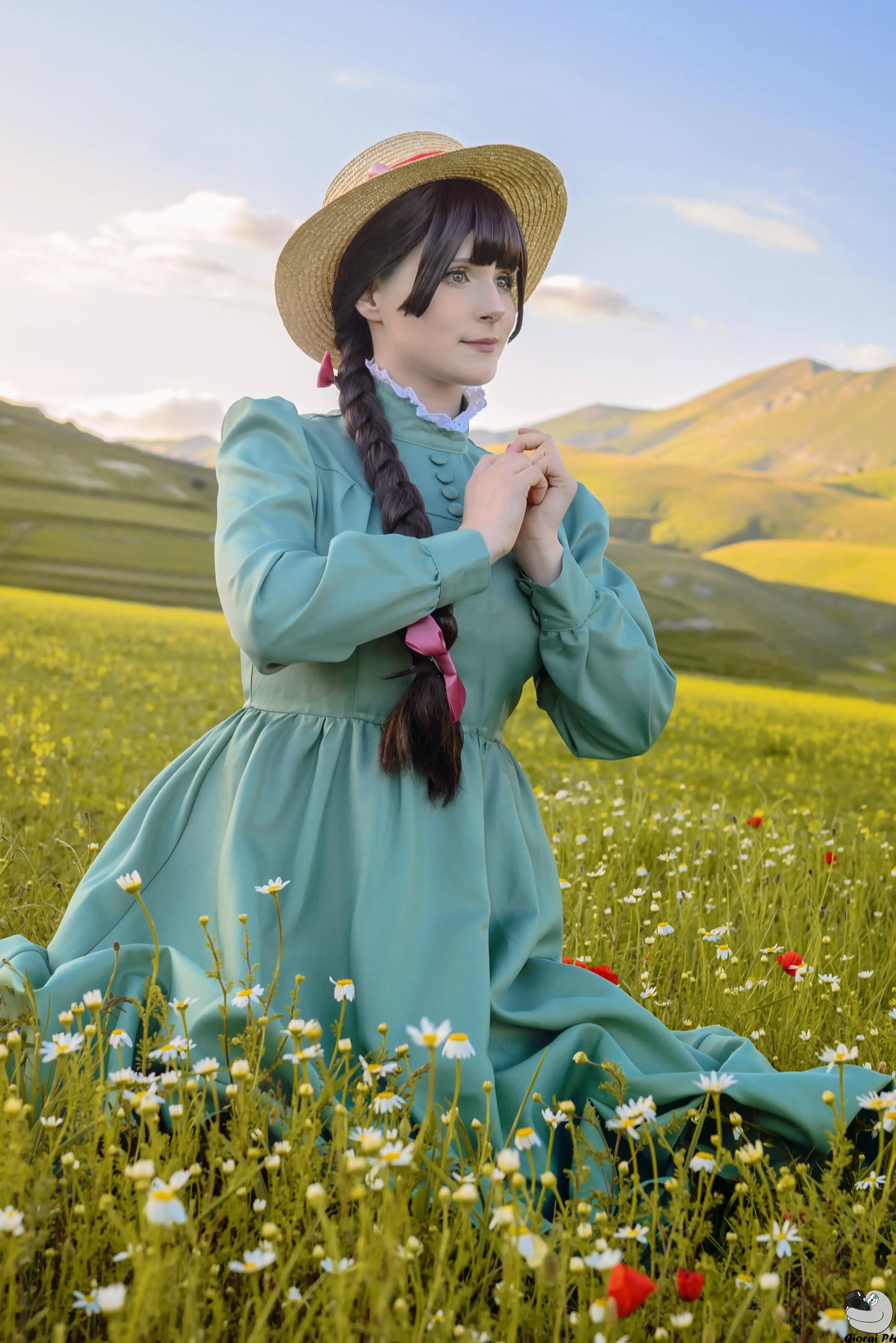 Chúc mừng sinh nhật Sophie Hatter, nhân vật huyền thoại từ Lâu đài bay, với những câu chuyện đầy phép màu.