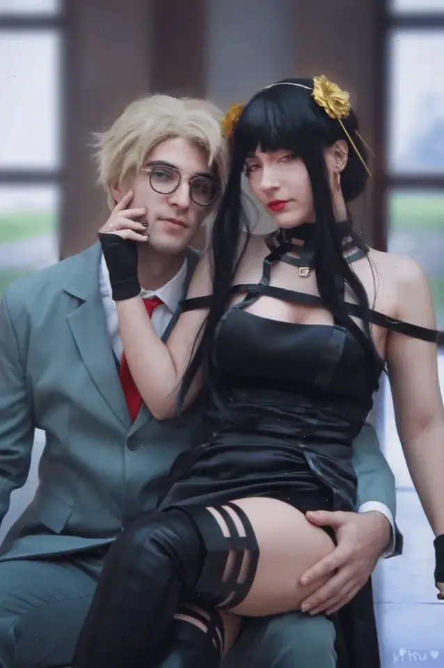 Cosplay Yor cho phép bạn khám phá sức hút của nhân vật qua trang phục, tạo nên sự hấp dẫn riêng!