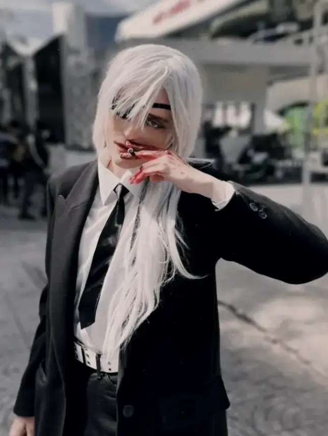 Quanxi Cosplay: Trang phục ấn tượng của nữ quỷ Quanxi, thử thách cho các cosplayer yêu thích Chainsaw Man!