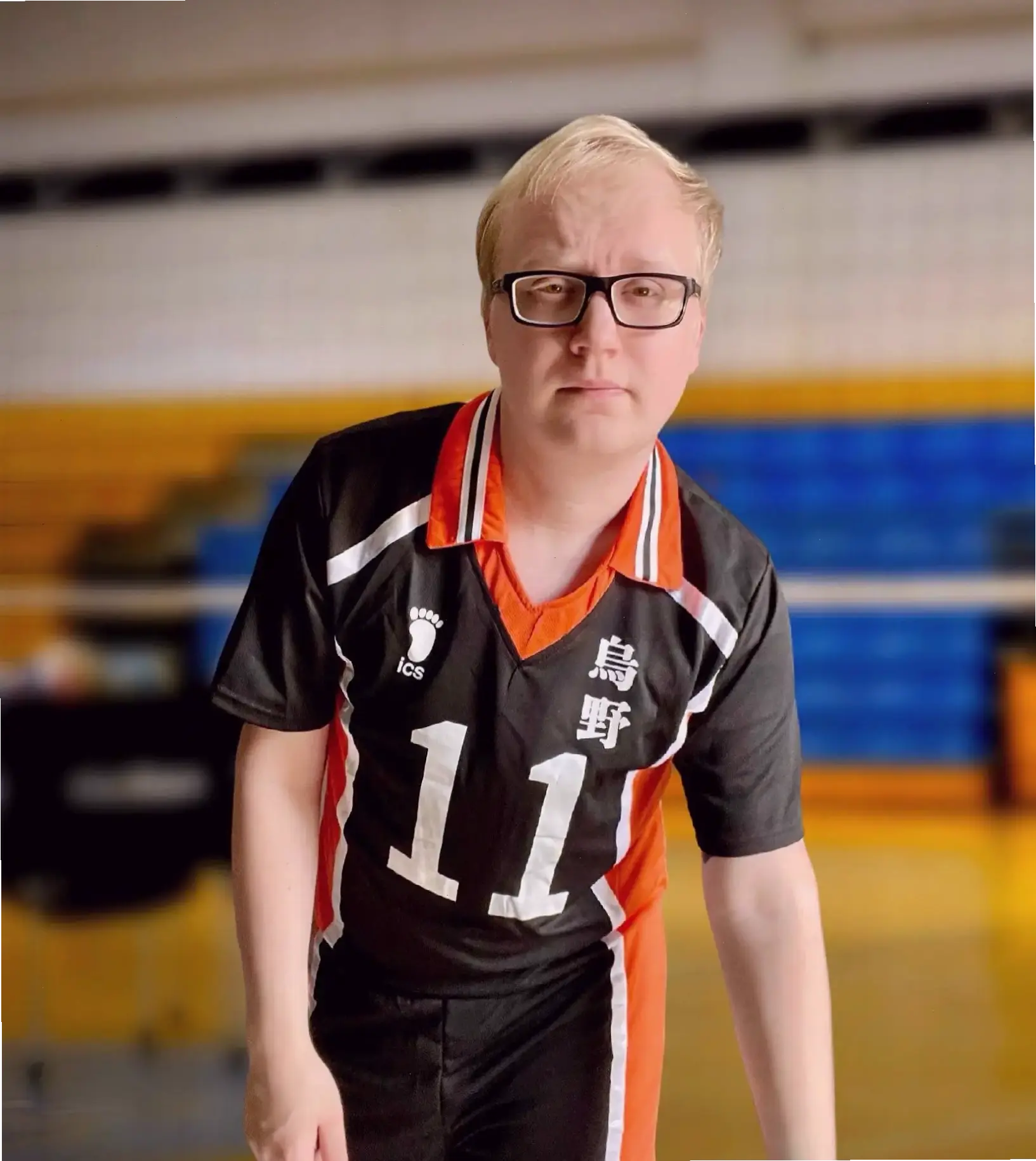 Tsukishima cosplay là cơ hội để fan thể hiện tình yêu với nhân vật bóng chuyền nổi tiếng.